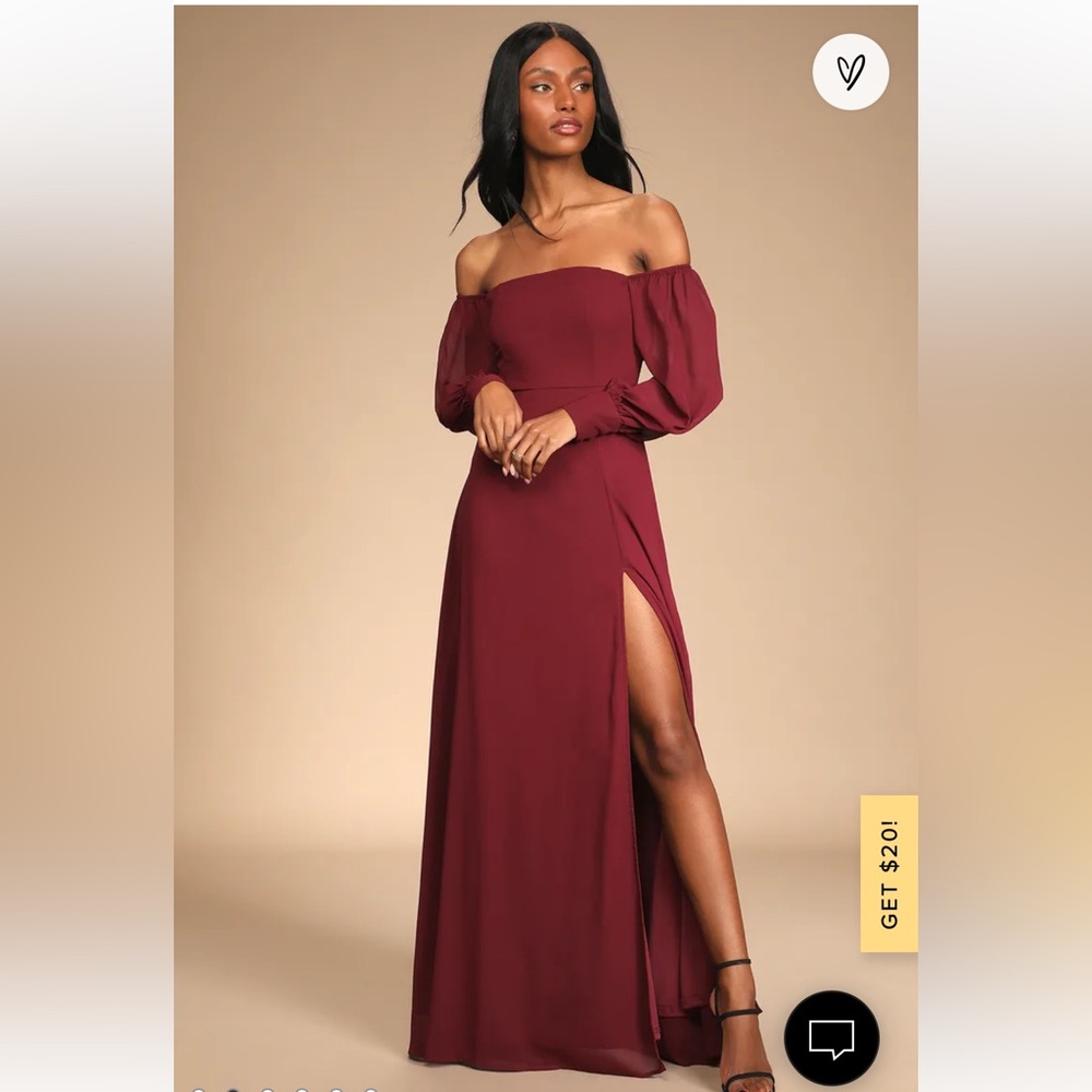 Maxi dress, off the shoulder, flown, romantic slit skirt